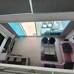 Apartamento de 3 pisos frente al mar zona norte