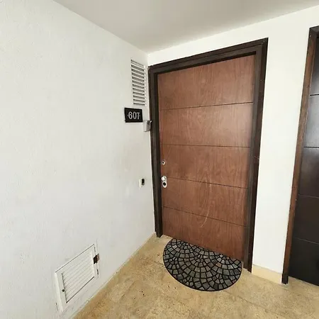 Apartamento De 3 Pisos Frente Al Mar Zona Norte Cartagena
