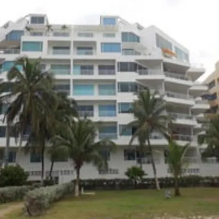 Apartamento De 3 Pisos Frente Al Mar Zona Norte Apartamento